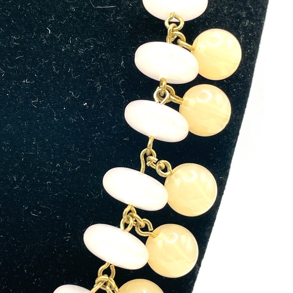 Vintage J Crew Pale Pink & Yellow Acrylic Beaded Necklace - Picture 8 of 11